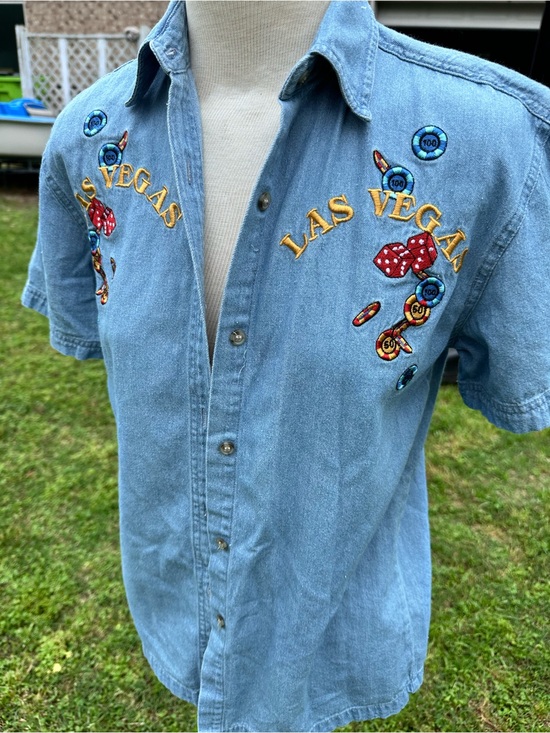 Bay Beauty Other - Vintage Las Vegas Embroidered Denim Button-Up Shirt | Size Small